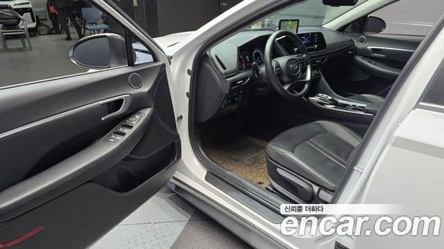 Hyundai Sonata Hybrid 2021 — ფოტო 7/20