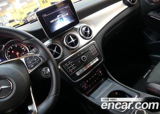 Mercedes-Benz CLA-Class 2018 — ფოტო 12/20