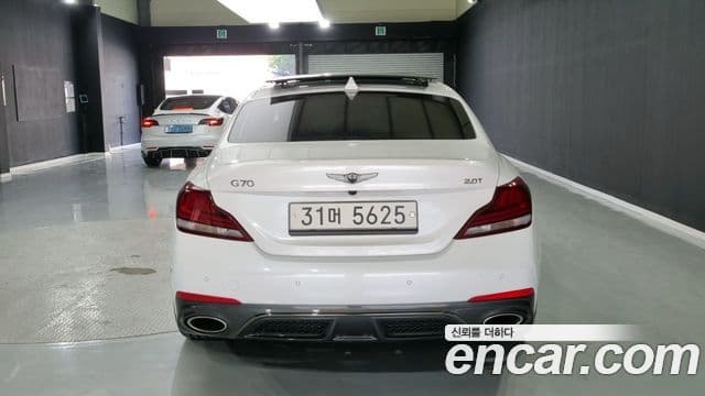 Genesis G70 2019 — ფოტო 3/20