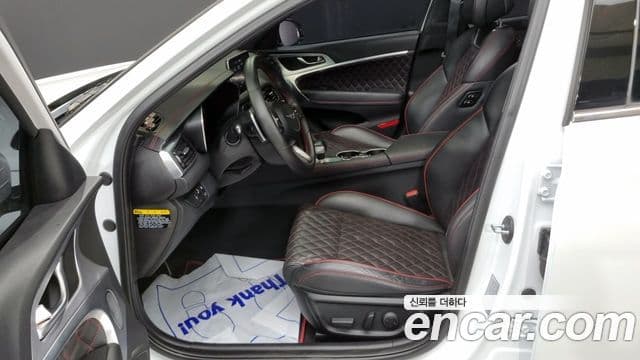 Genesis G70 2019 — ფოტო 8/20