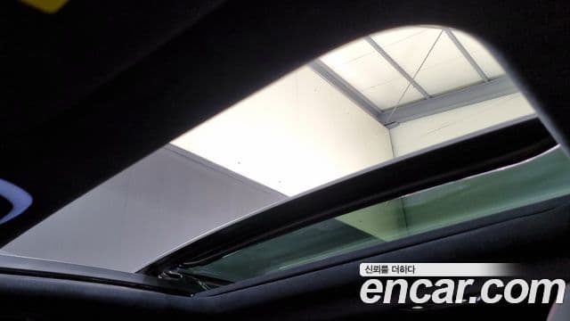 Genesis G70 2019 — ფოტო 14/20