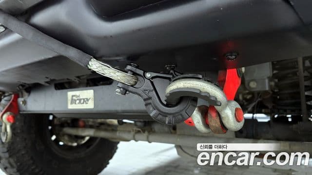 Jeep Wrangler 2019 — Şəkil 19/20