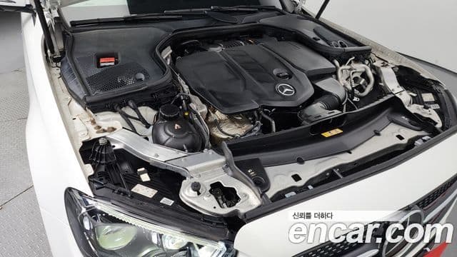 Mercedes-Benz E-Class 2020 — Şəkil 6/20