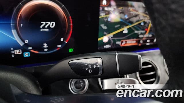 Mercedes-Benz E-Class 2020 — Şəkil 9/20