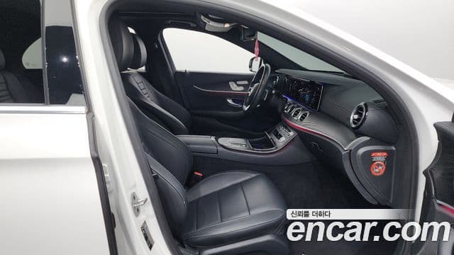 Mercedes-Benz E-Class 2020 — Şəkil 11/20