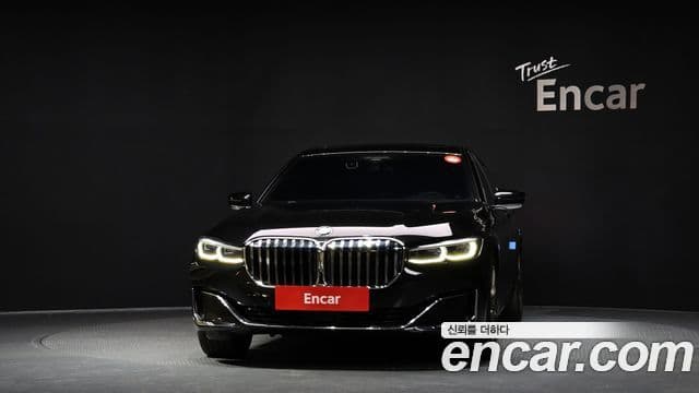 BMW 7 Series 2019 — Photo 7/20