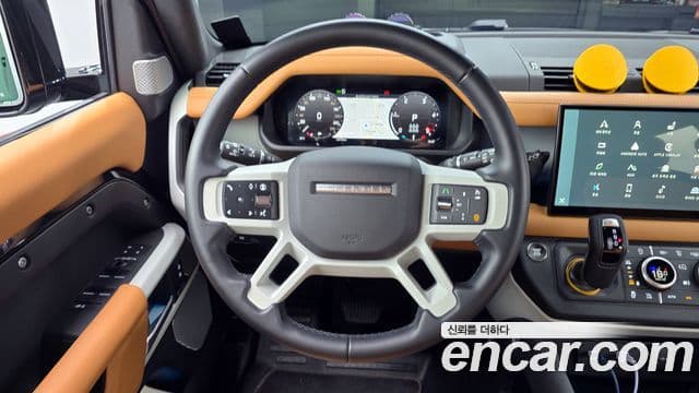 Land Rover Defender 2024 — фото 14 из 20