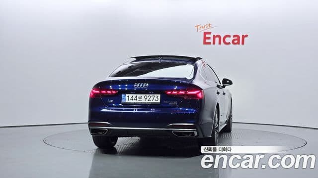 Audi A5 2022 — ფოტო 4/20