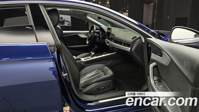 Audi A5 2022 — ფოტო 11/20