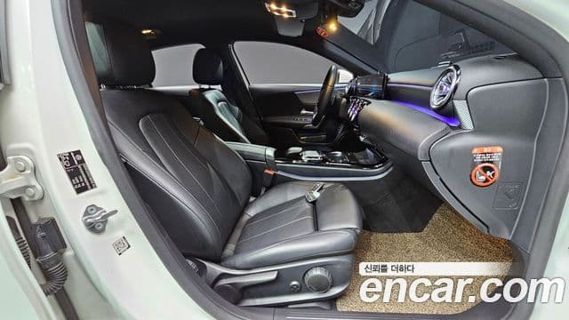Mercedes-Benz A-Class 2021 — ფოტო 10/20