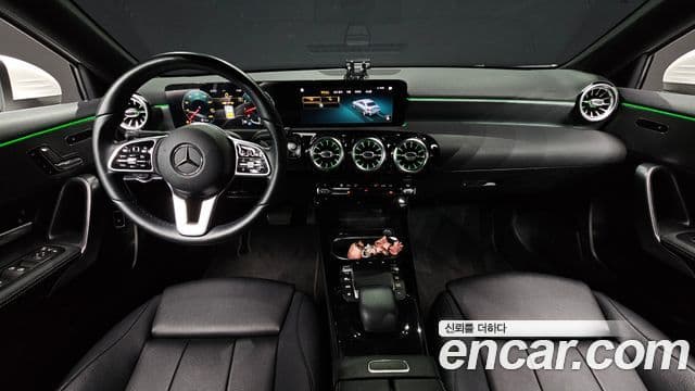 Mercedes-Benz A-Class 2021 — Фото 7/20