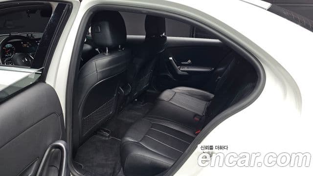 Mercedes-Benz A-Class 2021 — Фото 12/20