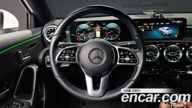 Mercedes-Benz A-Class 2021 — Фото 13/20