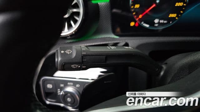 Mercedes-Benz A-Class 2021 — Фото 18/20