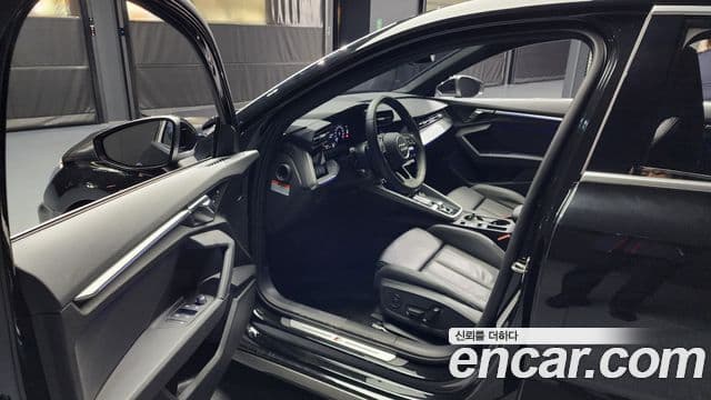 Audi A3 2023 — ფოტო 10/20