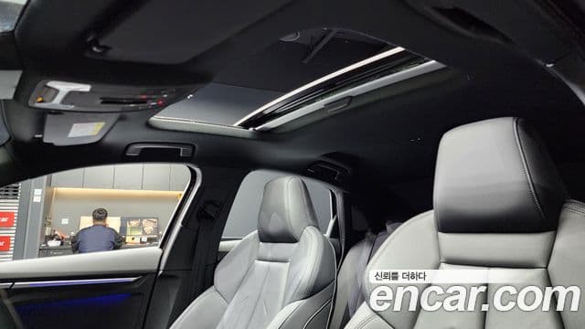 Audi A3 2023 — ფოტო 19/20