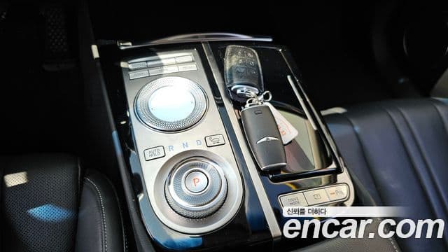 Genesis Electrified G80 2020 — ფოტო 9/20