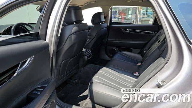 Genesis Electrified G80 2020 — ფოტო 10/20