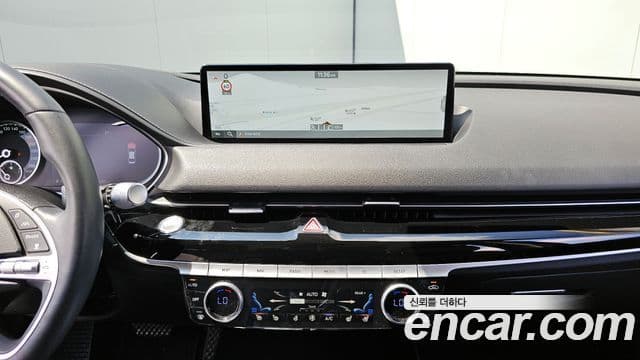Genesis Electrified G80 2020 — ფოტო 15/20