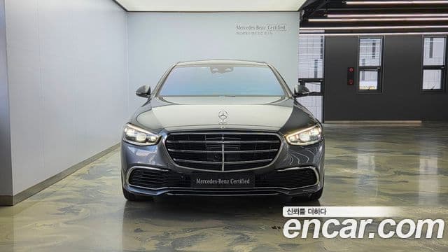 Mercedes-Benz S-Class 2024 — Фото 2/19
