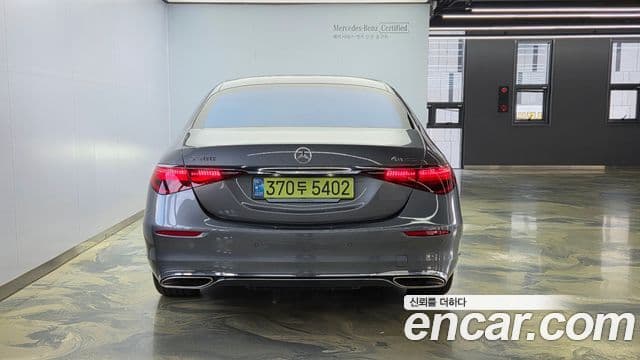 Mercedes-Benz S-Class 2024 — Фото 3/19
