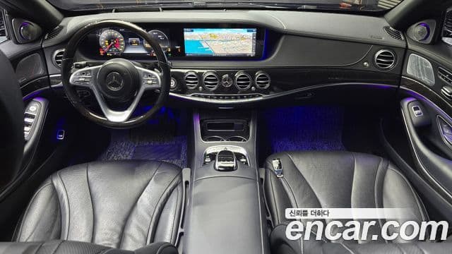 Mercedes-Benz S-Class 2019 — Photo 8/20
