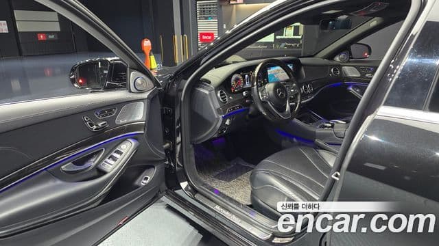 Mercedes-Benz S-Class 2019 — Photo 14/20