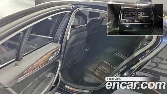 BMW 5 Series 2018 — Şəkil 12/19