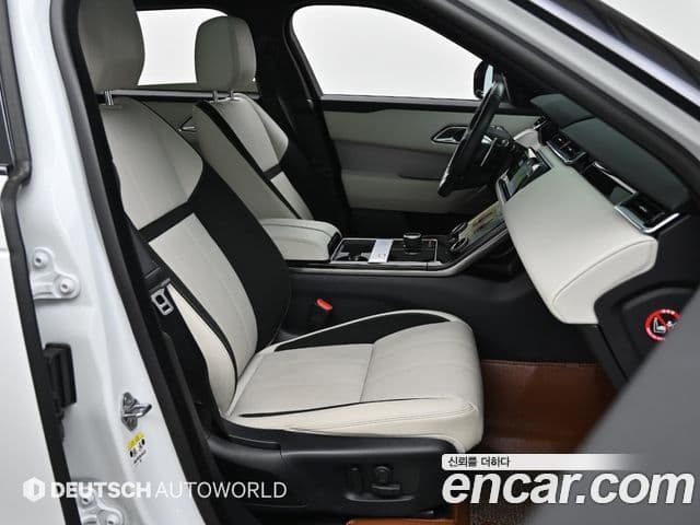 Land Rover Range Rover Velar 2020 — ფოტო 8/20