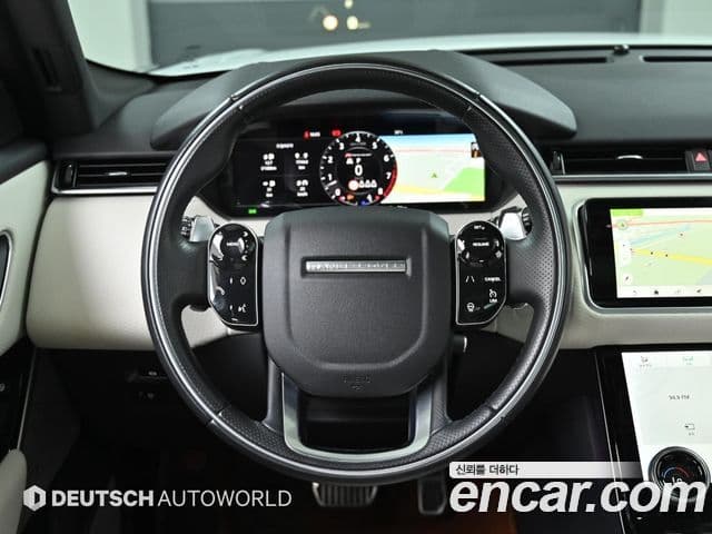 Land Rover Range Rover Velar 2020 — ფოტო 13/20