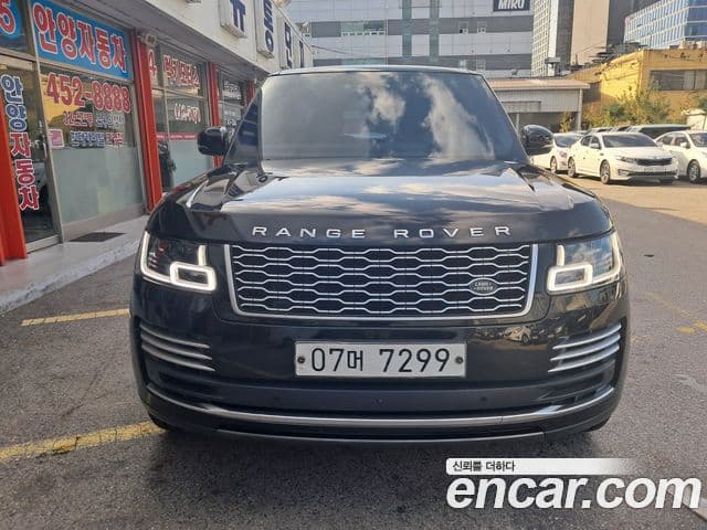 Land Rover Range Rover 2019 — Photo 7/20