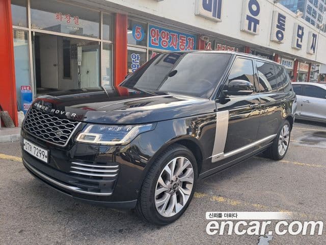 Land Rover Range Rover 2019 — Photo 19/20