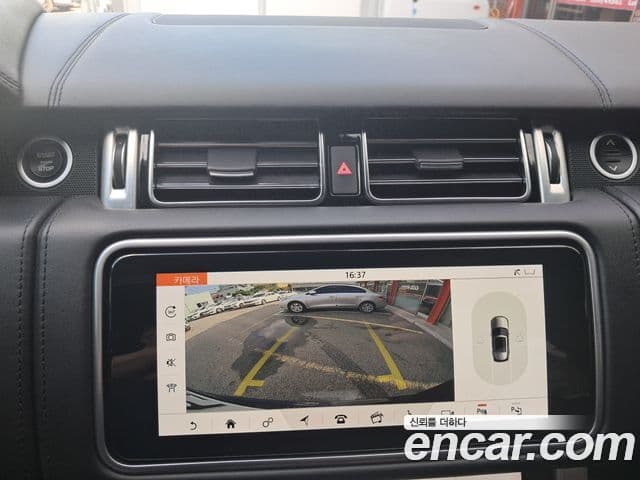 Land Rover Range Rover 2019 — Photo 12/20