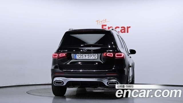 Mercedes-Benz GLB-Class 2020 — ფოტო 4/20