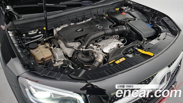 Mercedes-Benz GLB-Class 2020 — ფოტო 6/20