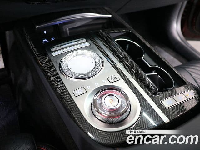 Genesis G80 2021 — Photo 12/20