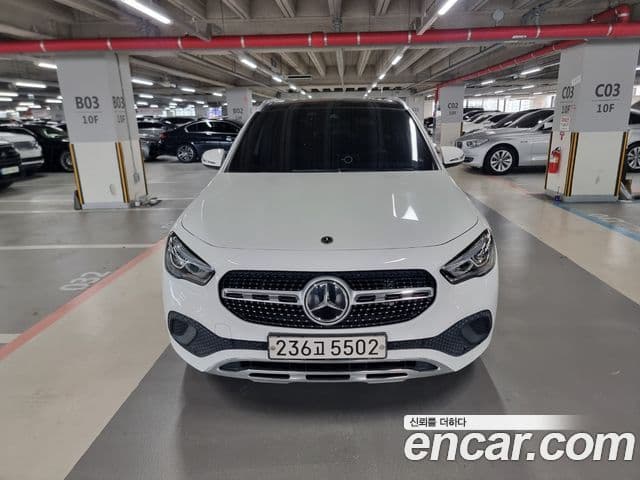 Mercedes-Benz GLA-Class 2021 — ფოტო 1/18