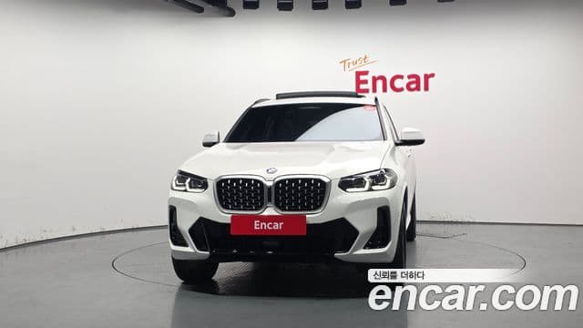 BMW X4 2023 — Photo 13/20
