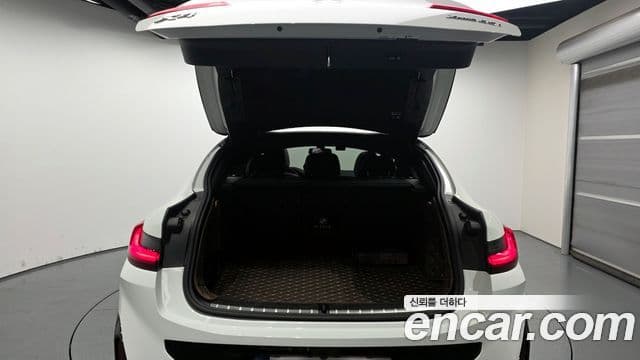 BMW X4 2023 — Photo 6/20