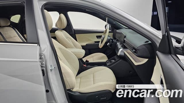 Hyundai Kona 2023 — ფოტო 10/20