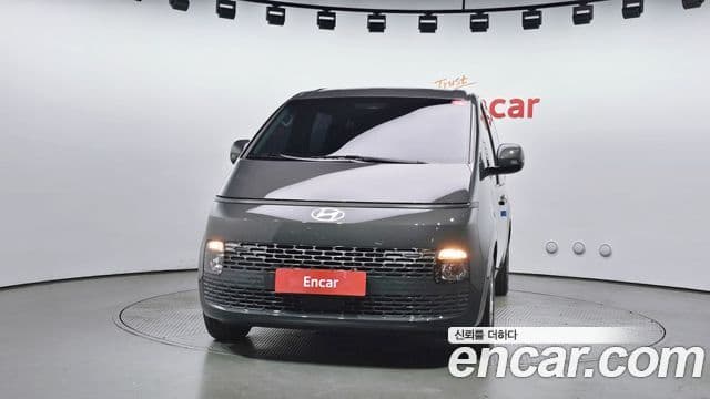 Hyundai Staria 2025 — Şəkil 3/20