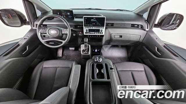 Hyundai Staria 2025 — Şəkil 7/20