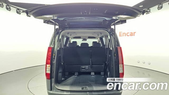 Hyundai Staria 2025 — Şəkil 20/20