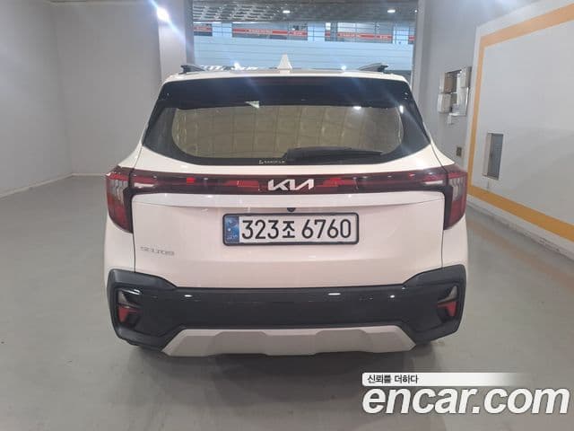 Kia Seltos 2022 — Şəkil 15/20