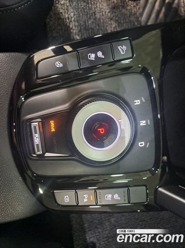 Kia Seltos 2022 — Şəkil 11/20