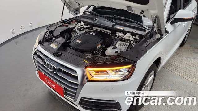Audi Q5 2020 — Şəkil 3/20