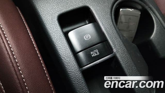 Kia Seltos 2021 — ფოტო 19/20