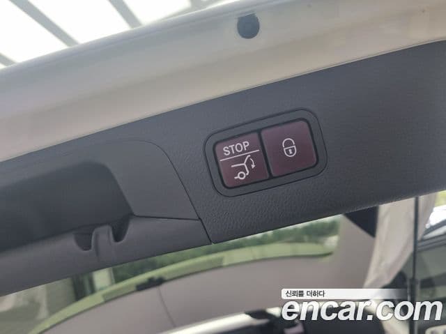 Mercedes-Benz GLC-Class 2019 — Şəkil 1/19