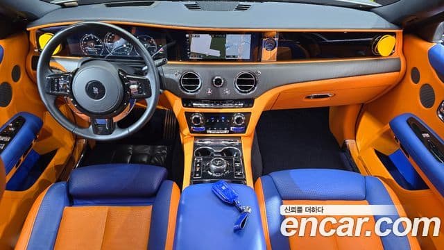 Rolls-Royce Ghost 2021 — ფოტო 7/20
