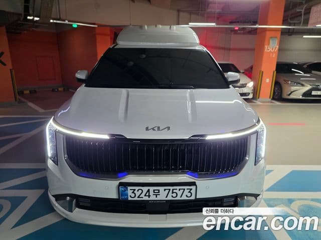 Kia Carnival 2025 — Фото 10/17